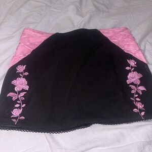 Elegant Black and Pink Floral‎ Mini Skirt
